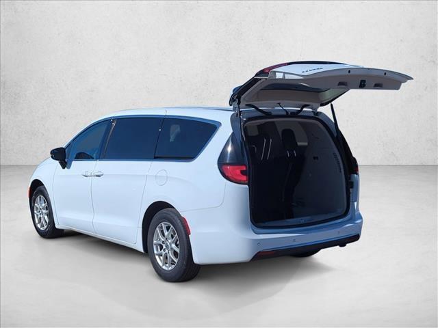 used 2024 Chrysler Pacifica car, priced at $29,959
