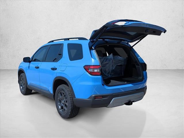 new 2025 Honda Pilot car, priced at $48,259