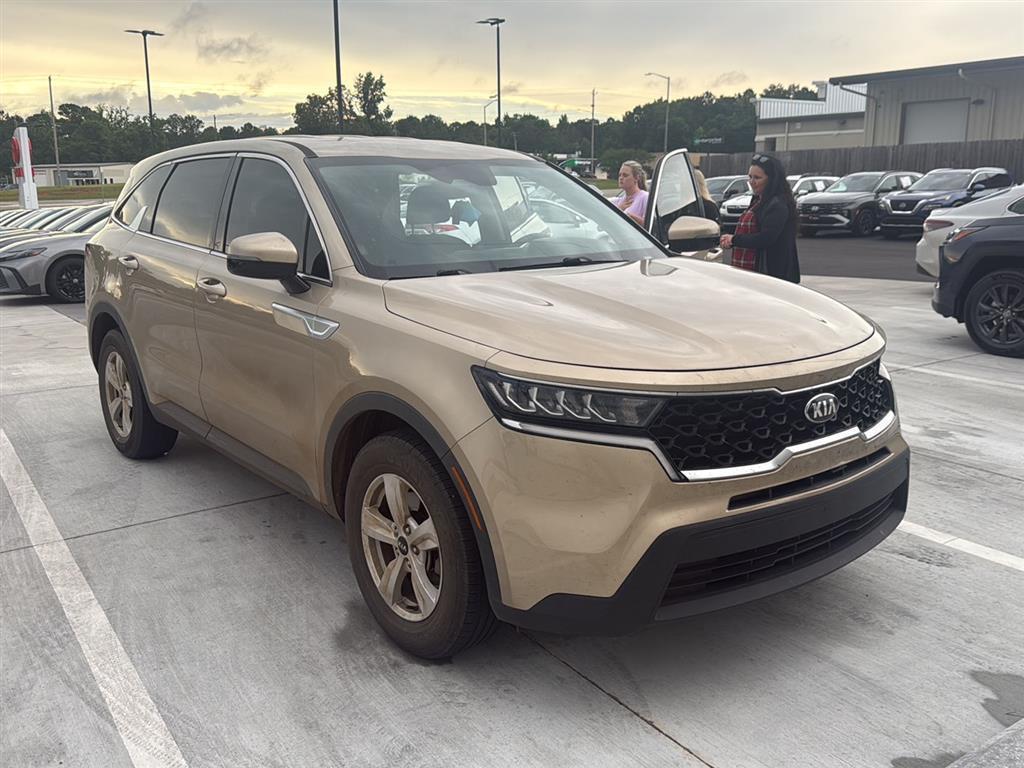 used 2021 Kia Sorento car, priced at $14,999