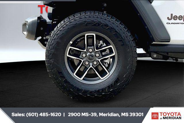 used 2025 Jeep Gladiator car, priced at $46,941