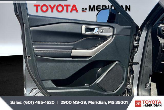 used 2023 Ford Explorer car, priced at $31,855