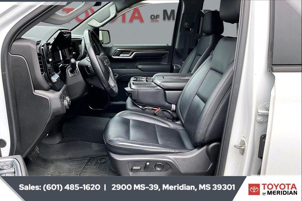 used 2024 Chevrolet Silverado 1500 car, priced at $41,999