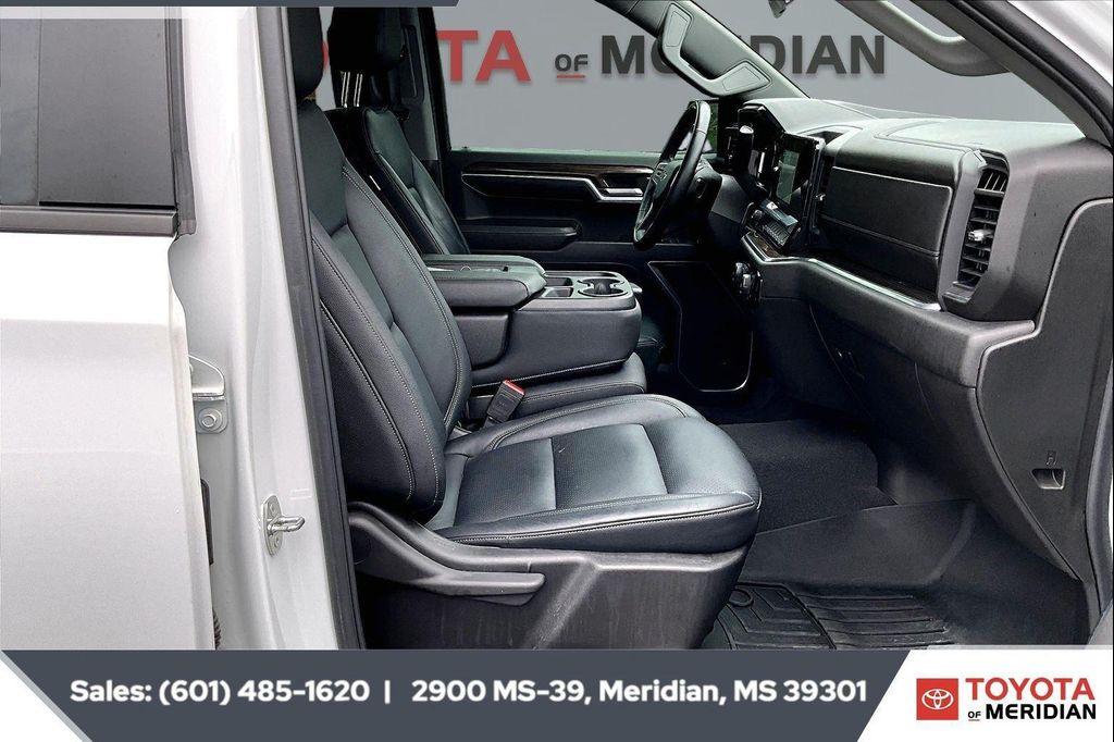 used 2024 Chevrolet Silverado 1500 car, priced at $41,999