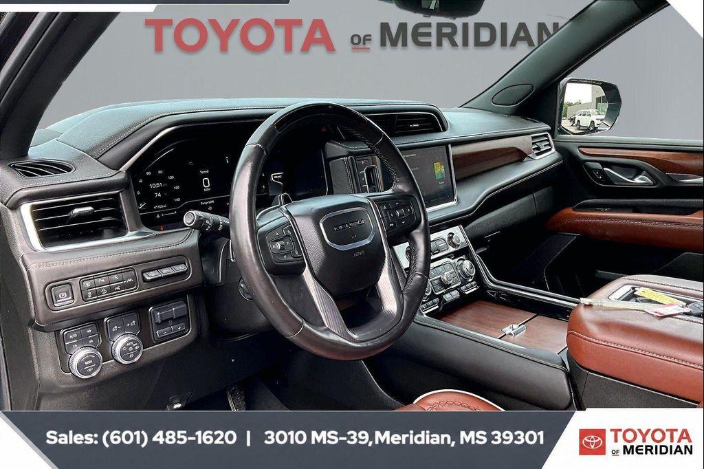 used 2024 GMC Yukon car, priced at $83,499
