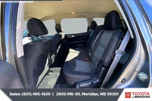 used 2020 Nissan Pathfinder car, priced at $18,772