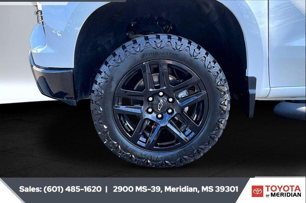 used 2025 Chevrolet Silverado 1500 car, priced at $45,144