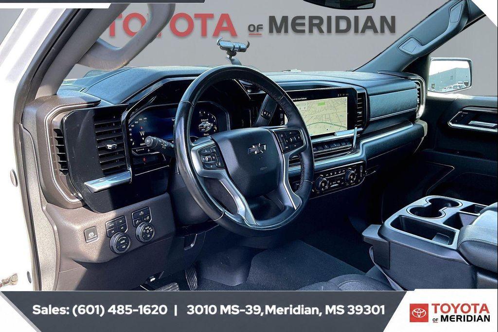 used 2025 Chevrolet Silverado 1500 car, priced at $45,144