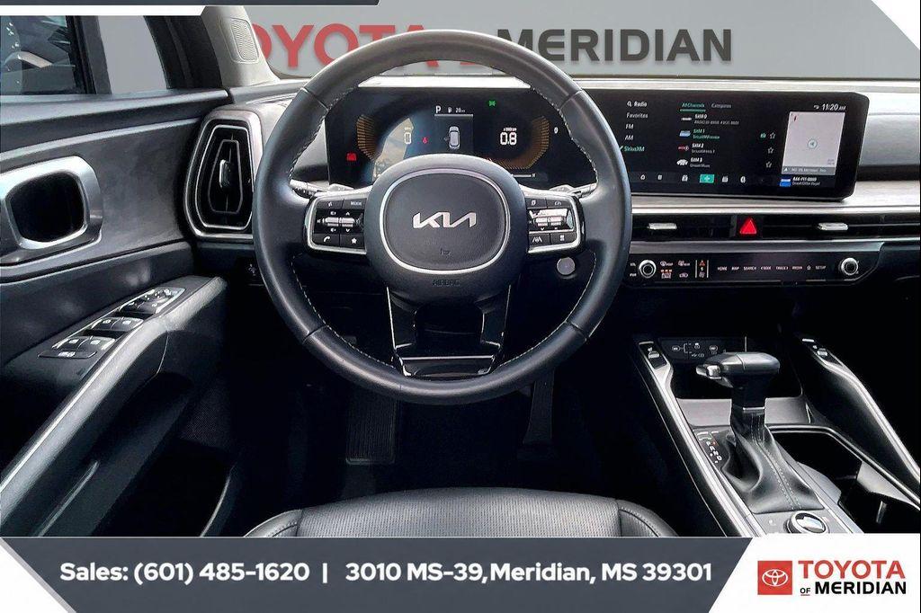 used 2024 Kia Sorento car, priced at $37,366
