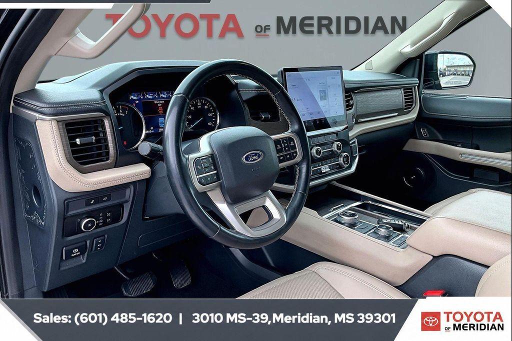 used 2024 Ford Expedition car, priced at $45,199