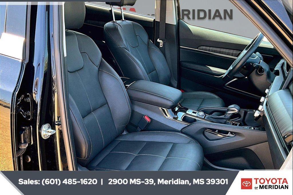used 2024 Kia Telluride car, priced at $37,199