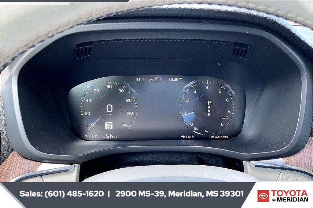 used 2021 Volvo XC60 car, priced at $22,399