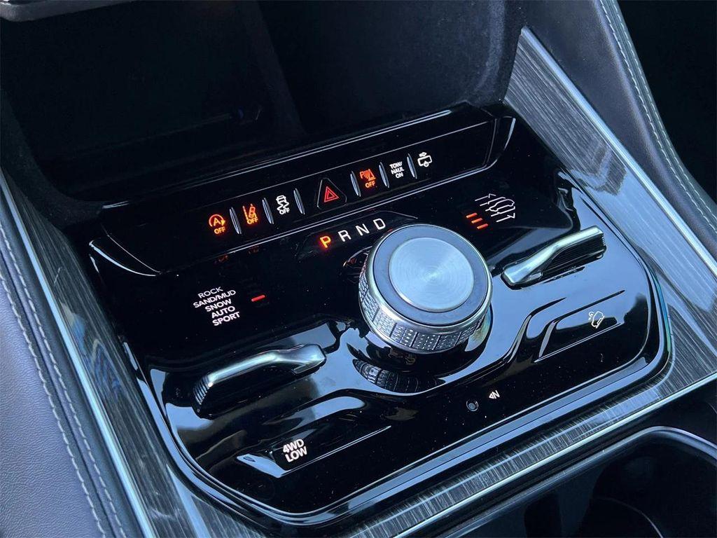 used 2022 Jeep Wagoneer car, priced at $39,974