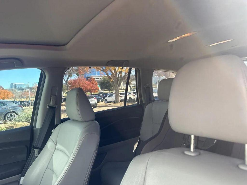 used 2019 Honda Pilot car, priced at $19,274