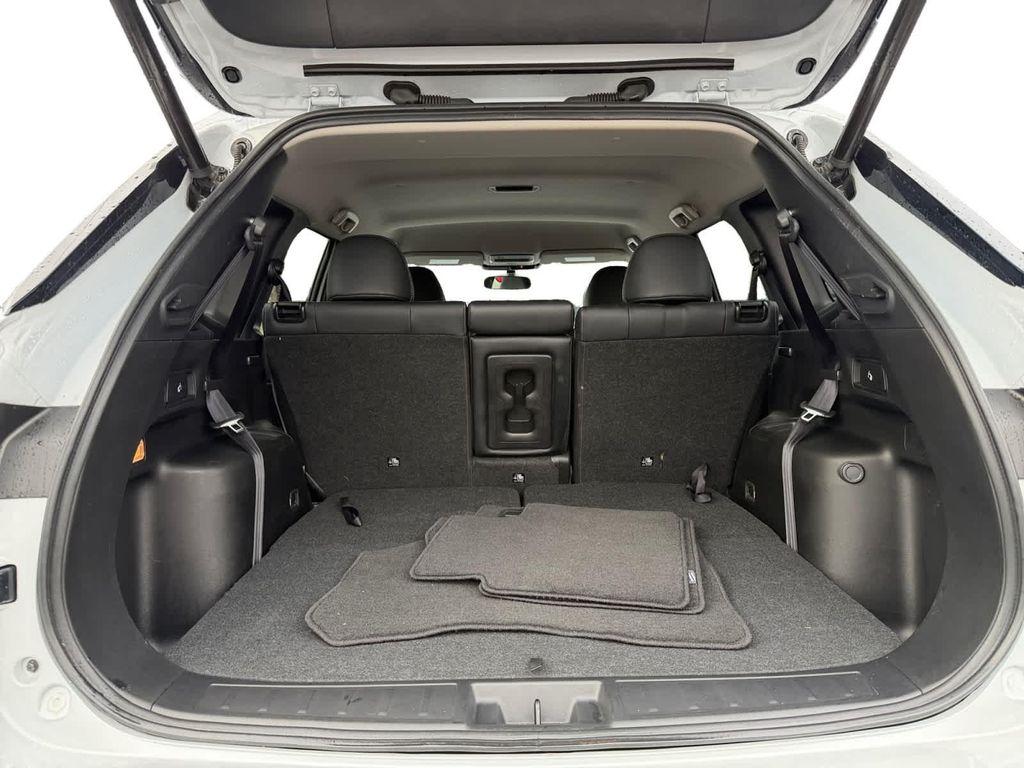 used 2024 Mitsubishi Outlander car, priced at $25,899