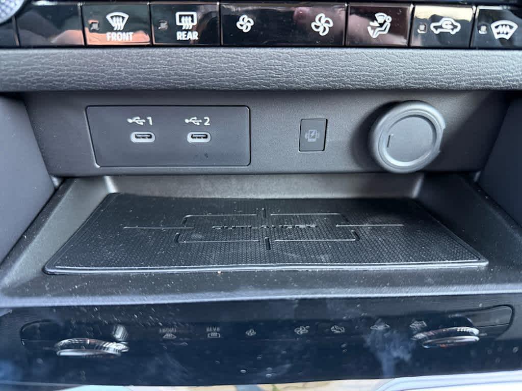 new 2026 Mitsubishi Outlander car, priced at $39,045