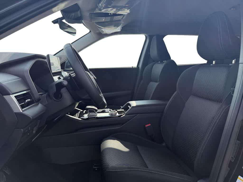 new 2026 Mitsubishi Outlander car, priced at $35,435