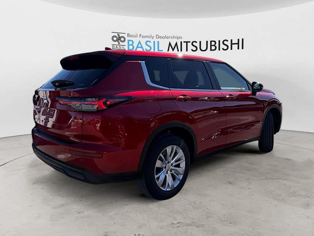 new 2026 Mitsubishi Outlander car, priced at $35,435