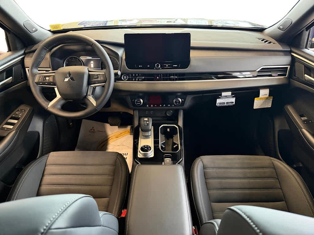 new 2026 Mitsubishi Outlander car, priced at $35,070