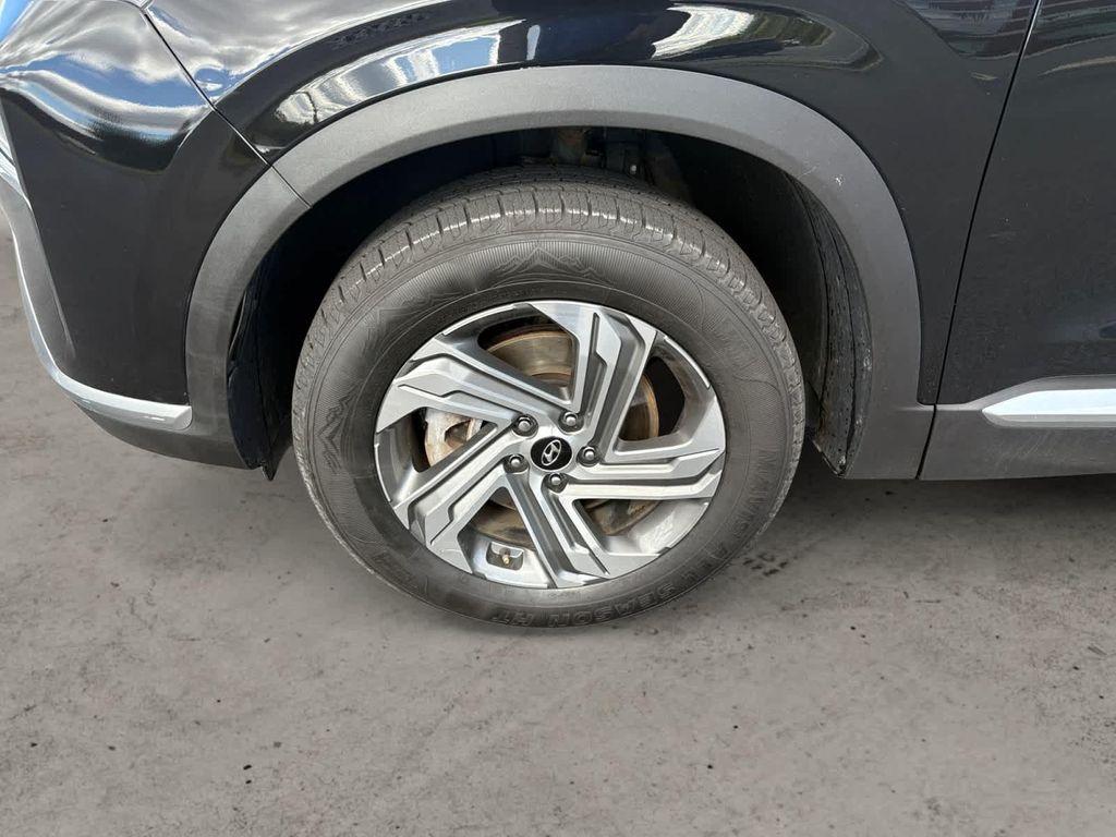 used 2021 Hyundai Santa Fe car, priced at $19,999