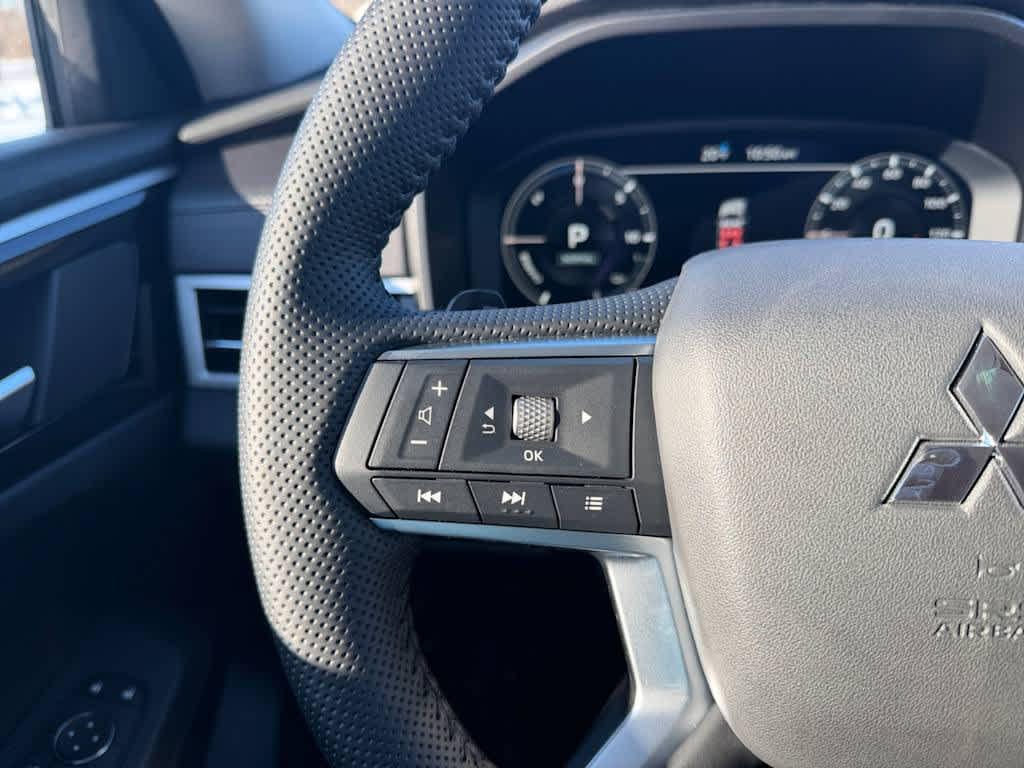 new 2025 Mitsubishi Outlander PHEV car, priced at $46,015