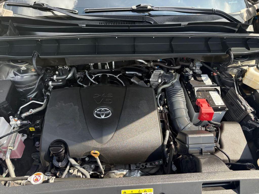 used 2020 Toyota Highlander car, priced at $28,985