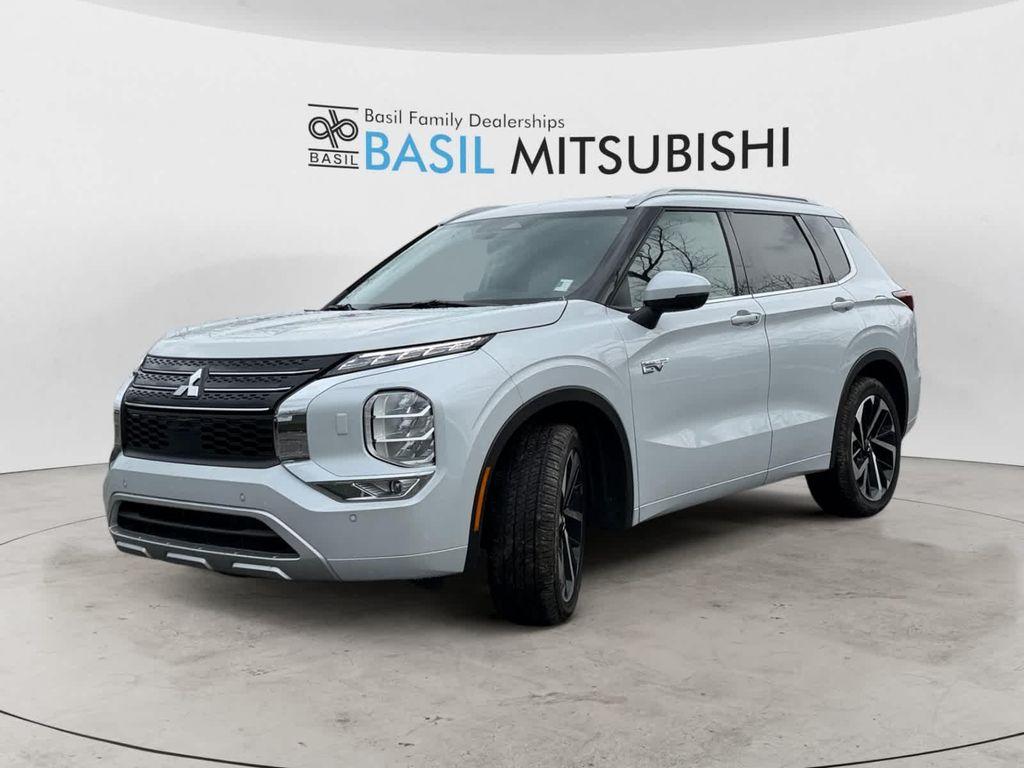 new 2025 Mitsubishi Outlander PHEV car, priced at $50,015