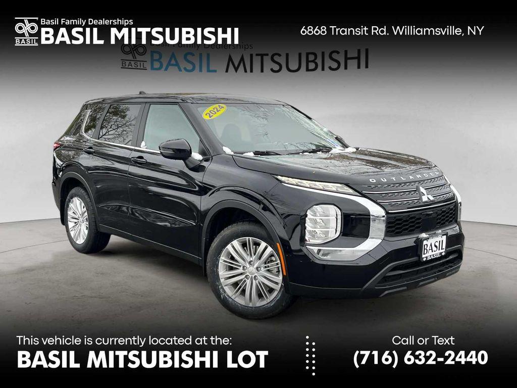 used 2024 Mitsubishi Outlander car, priced at $26,999