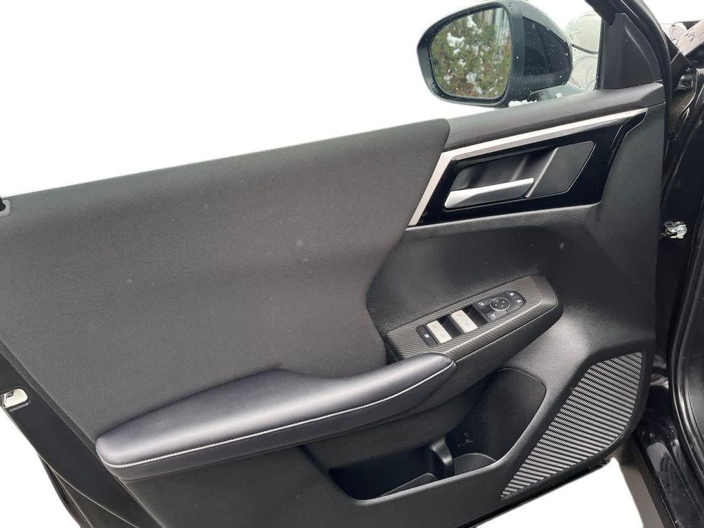 used 2024 Mitsubishi Outlander car, priced at $26,999