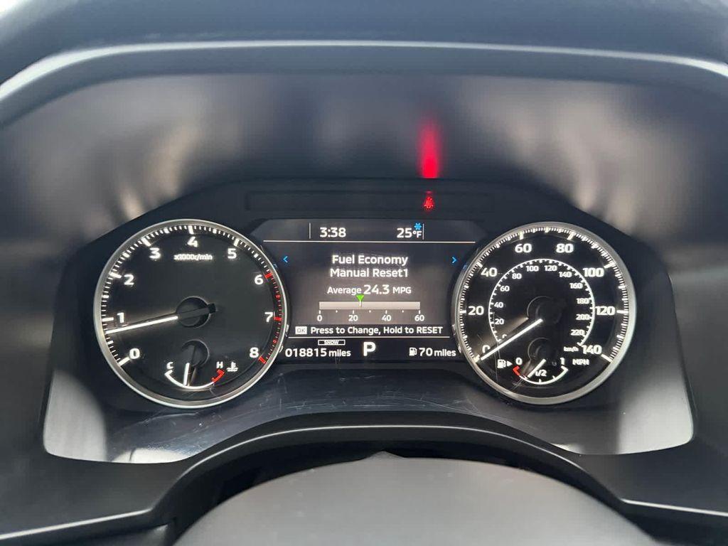 used 2024 Mitsubishi Outlander car, priced at $27,900