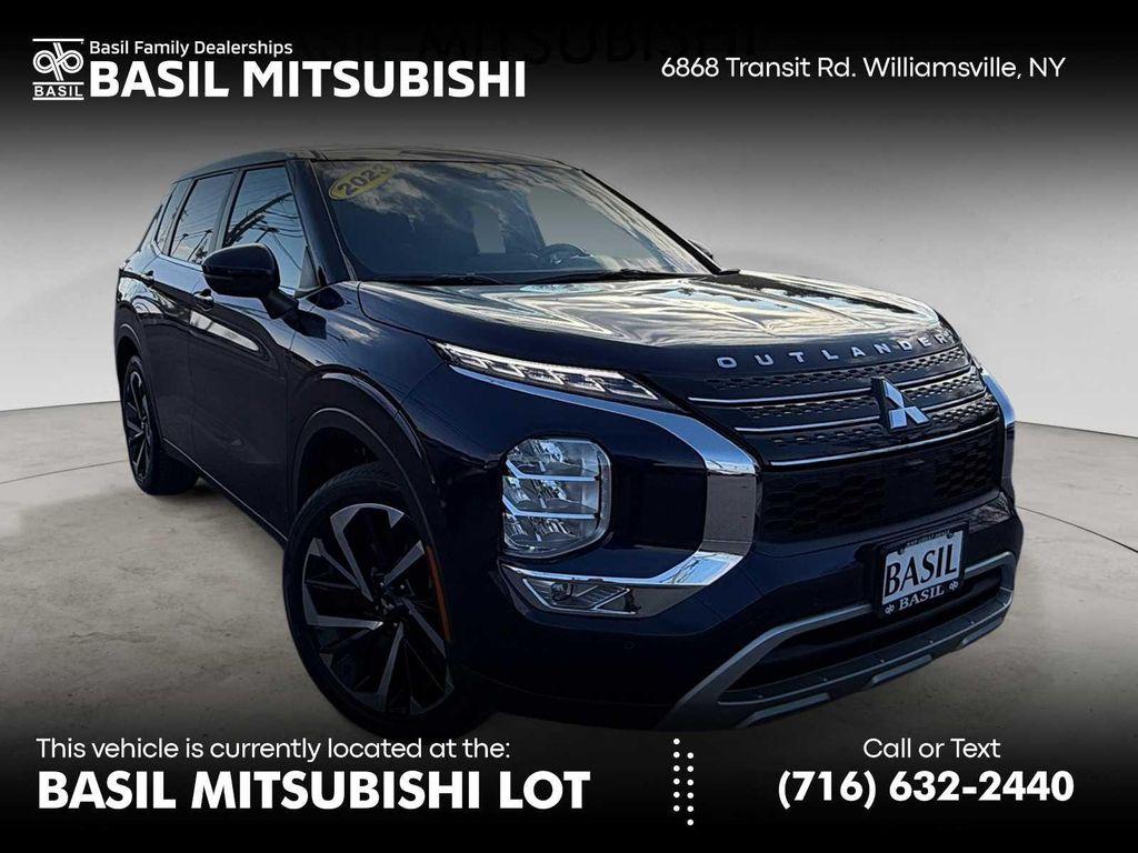 used 2023 Mitsubishi Outlander car, priced at $24,500