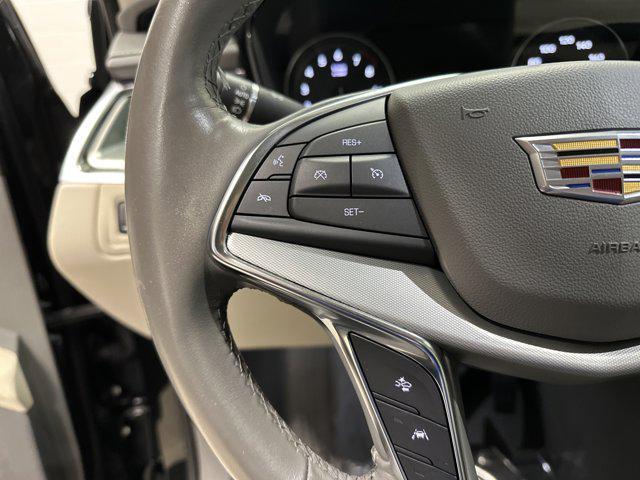 used 2022 Cadillac XT5 car, priced at $30,299
