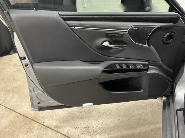 used 2025 Lexus ES 350 car, priced at $49,988