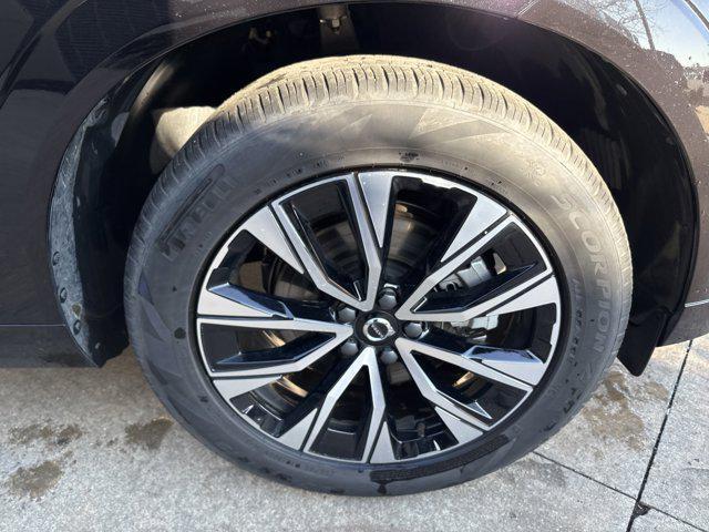 used 2025 Volvo XC60 car, priced at $34,921