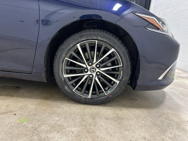 used 2023 Lexus ES 350 car, priced at $41,993