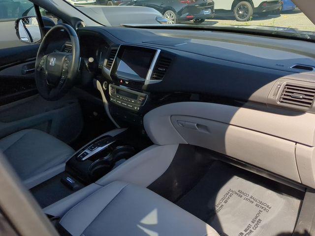 used 2017 Honda Pilot car, priced at $18,988