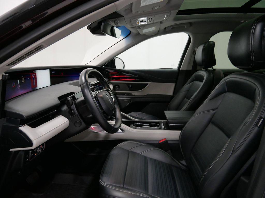 used 2024 Lincoln Nautilus car, priced at $49,341