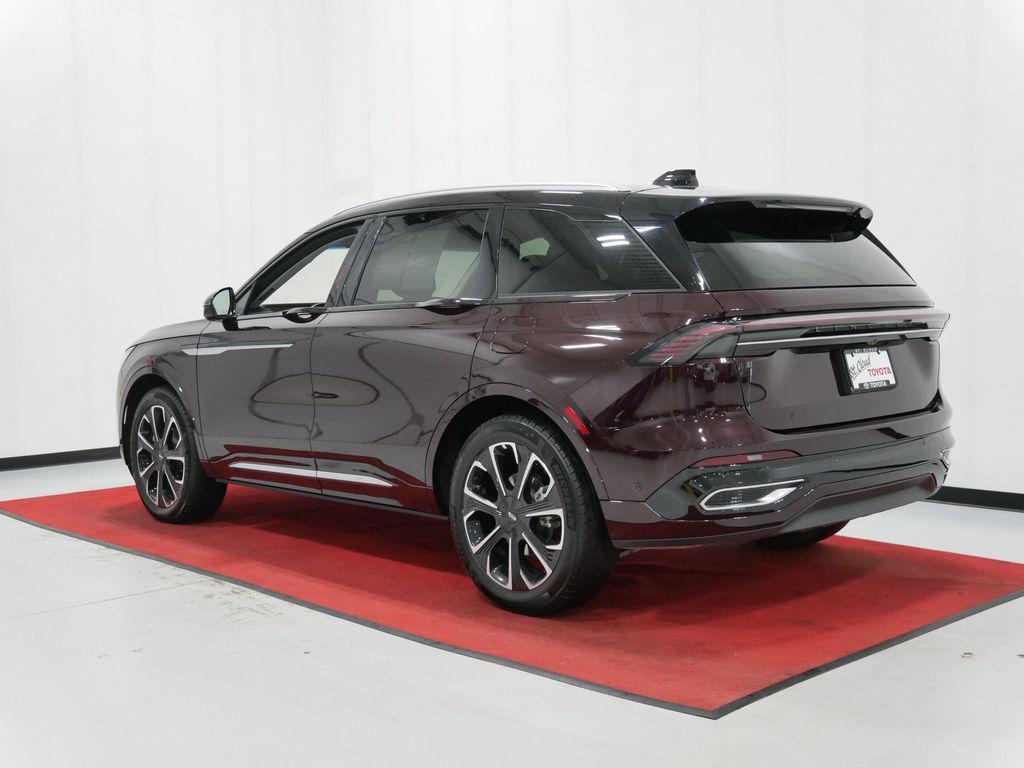 used 2024 Lincoln Nautilus car, priced at $49,341