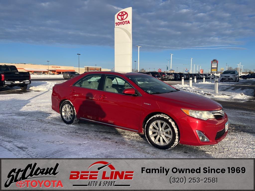 used 2014 Toyota Camry Hybrid car, priced at $8,991