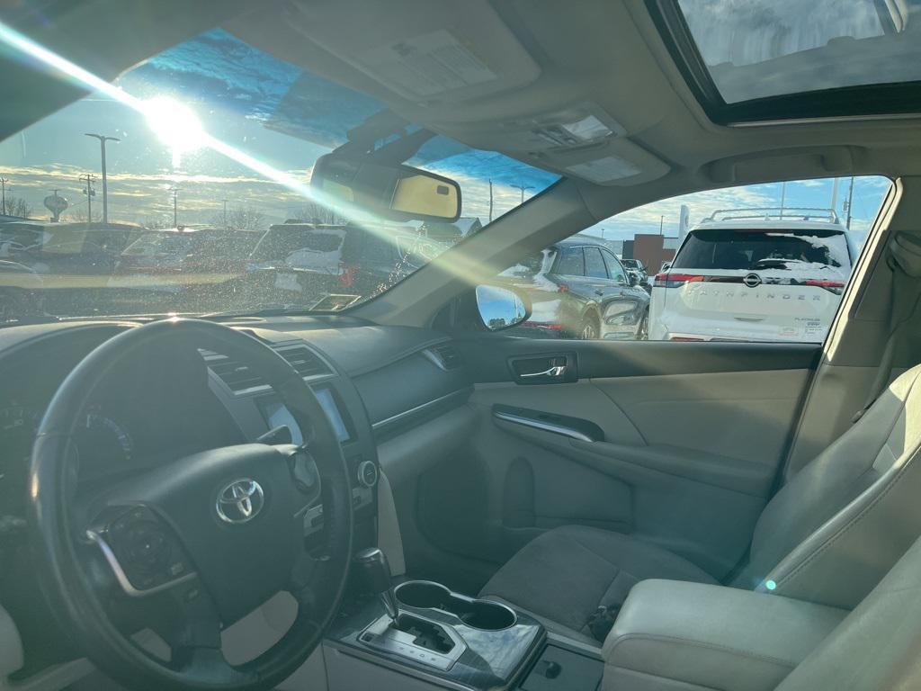 used 2014 Toyota Camry Hybrid car, priced at $8,991