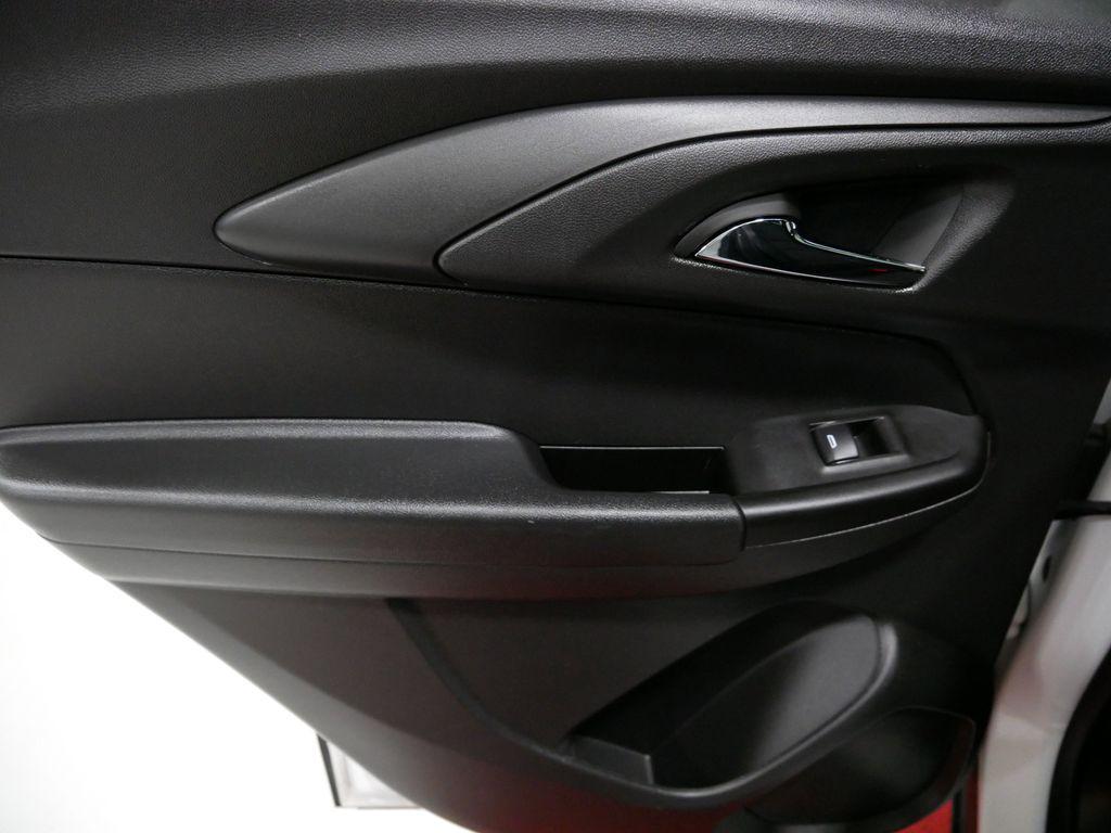 used 2024 Chevrolet TrailBlazer car, priced at $26,991