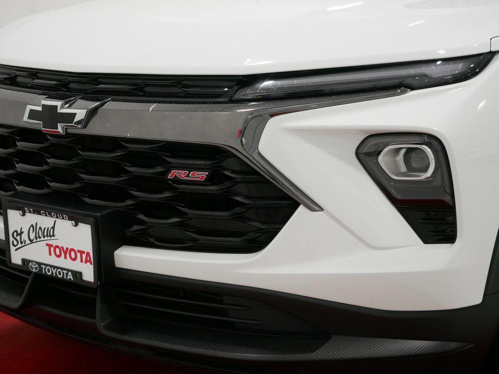 used 2024 Chevrolet TrailBlazer car, priced at $26,991