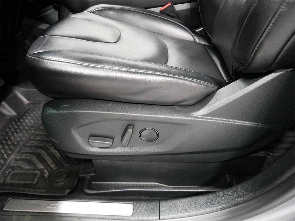 used 2022 Ford Edge car, priced at $24,991