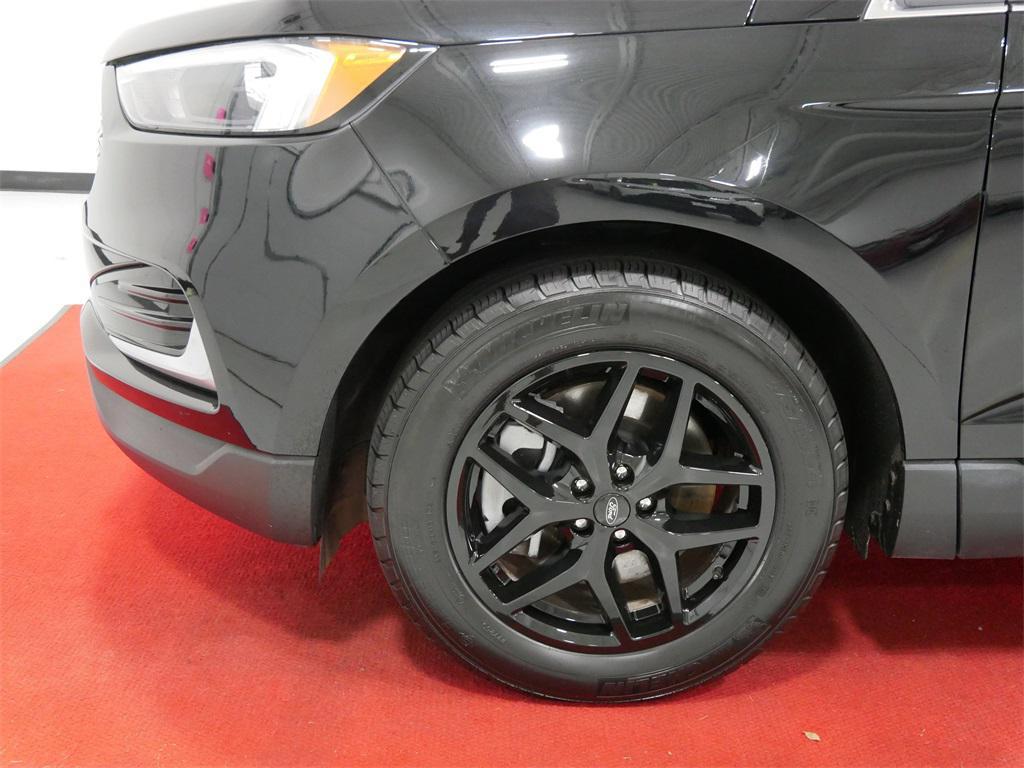 used 2024 Ford Edge car, priced at $24,991