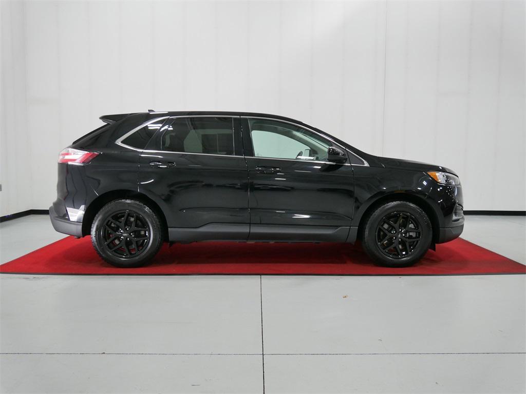 used 2024 Ford Edge car, priced at $24,991