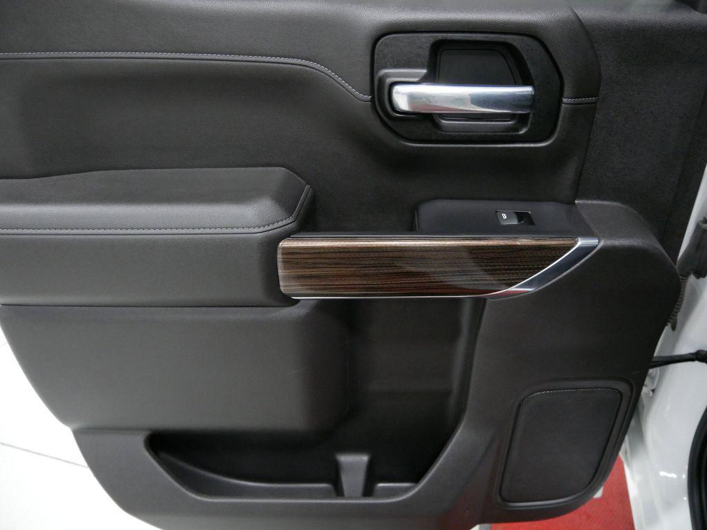 used 2021 Chevrolet Silverado 1500 car, priced at $30,991