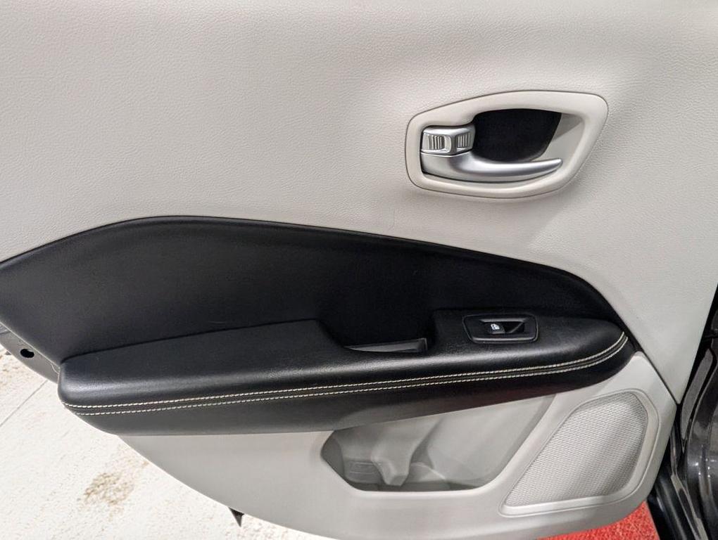 used 2018 Jeep Compass car, priced at $13,991