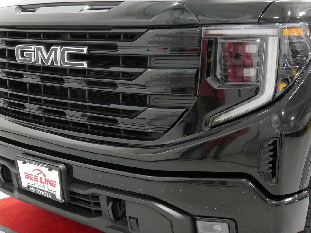 used 2022 GMC Sierra 1500 car, priced at $36,491