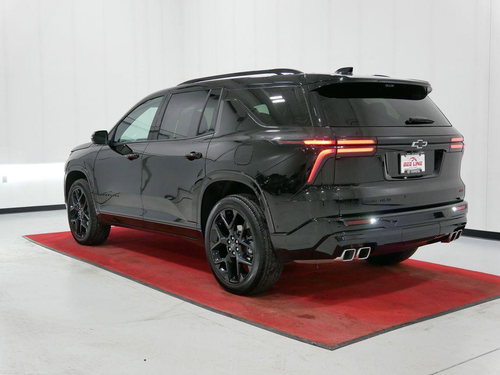 used 2024 Chevrolet Traverse car, priced at $50,491