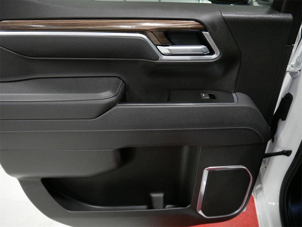 used 2025 Chevrolet Silverado 1500 car, priced at $47,991