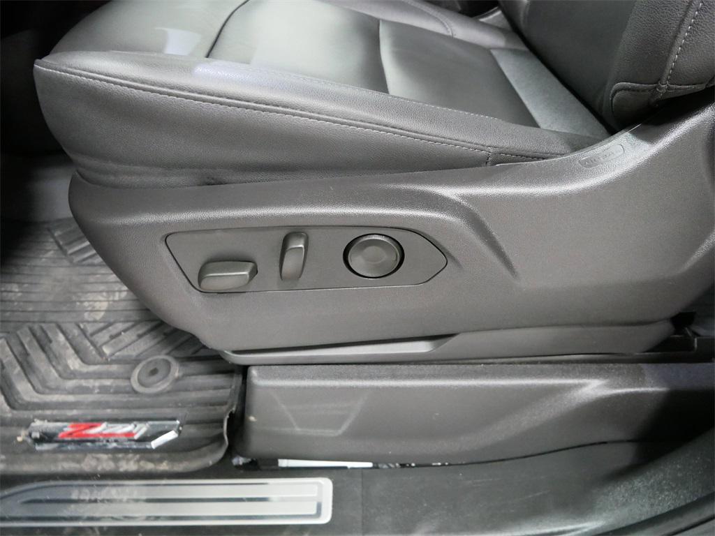 used 2025 Chevrolet Silverado 1500 car, priced at $47,991